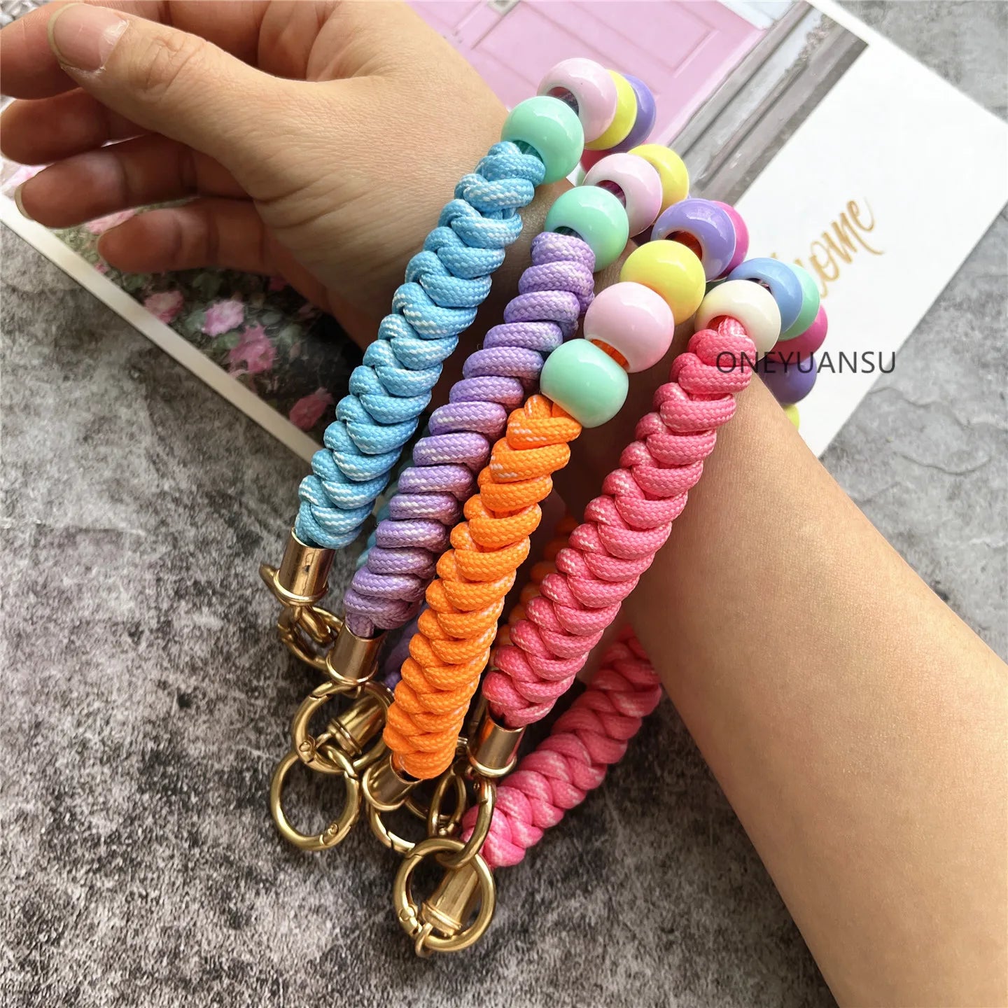 Phone Accessories Beaded Hand Strap Gold Key Ring Keychain Lanyard Colorful Bracelet Telephone Accessories Luxury Wrist Strap
